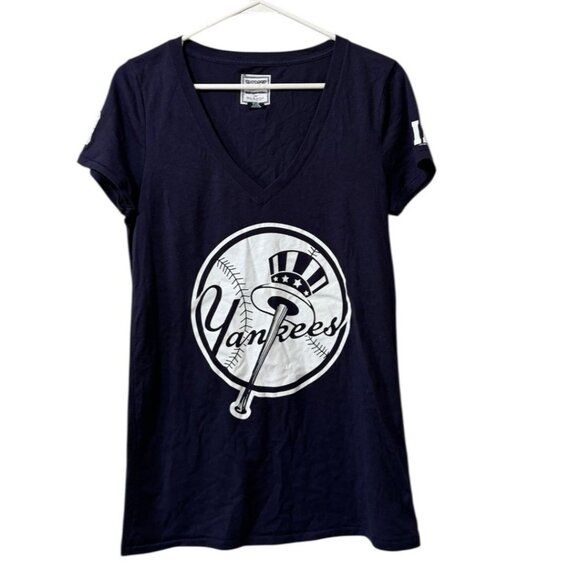 Victoria's Secret PINK New York Yankees Short Sleeve T Shirt Size Large Preppy‎ - Picture 1 of 15